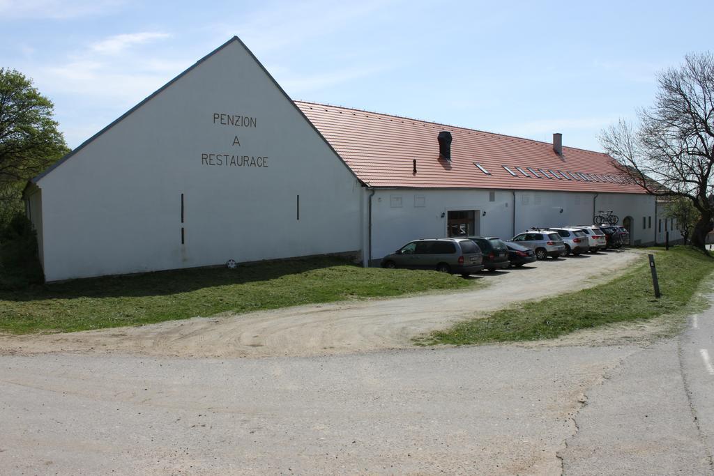 Penzion Vanuvecky Dvur Telč Buitenkant foto